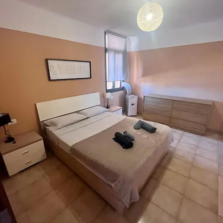 Terrazas De La Paz House * סן מיגל דה אבונה